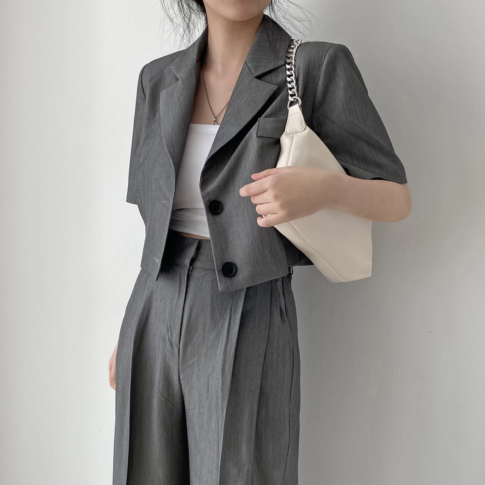 

Шикарный летний свободный костюм из джерси и повседневный комплект с длинными брюками, женский модный универсальный наряд, удобный дышащий комплект