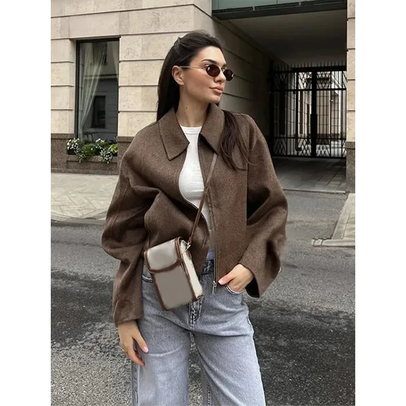 

Faux Fur Zipper Jackets Women Casual Lapel Pocket Long Sleeves Wool Coats Female 2025 Autumn Winter Fashion Solid Soft Outwears