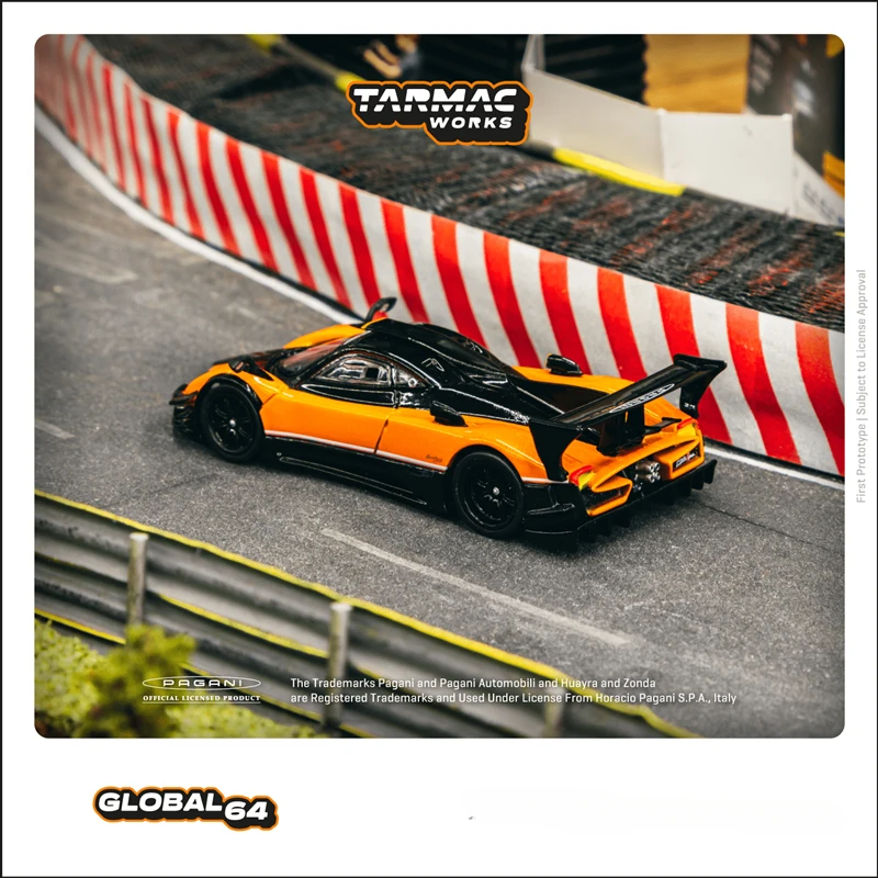 

Tarmac Works 1:64 Zonda Arancio Saint Orange black Model Car