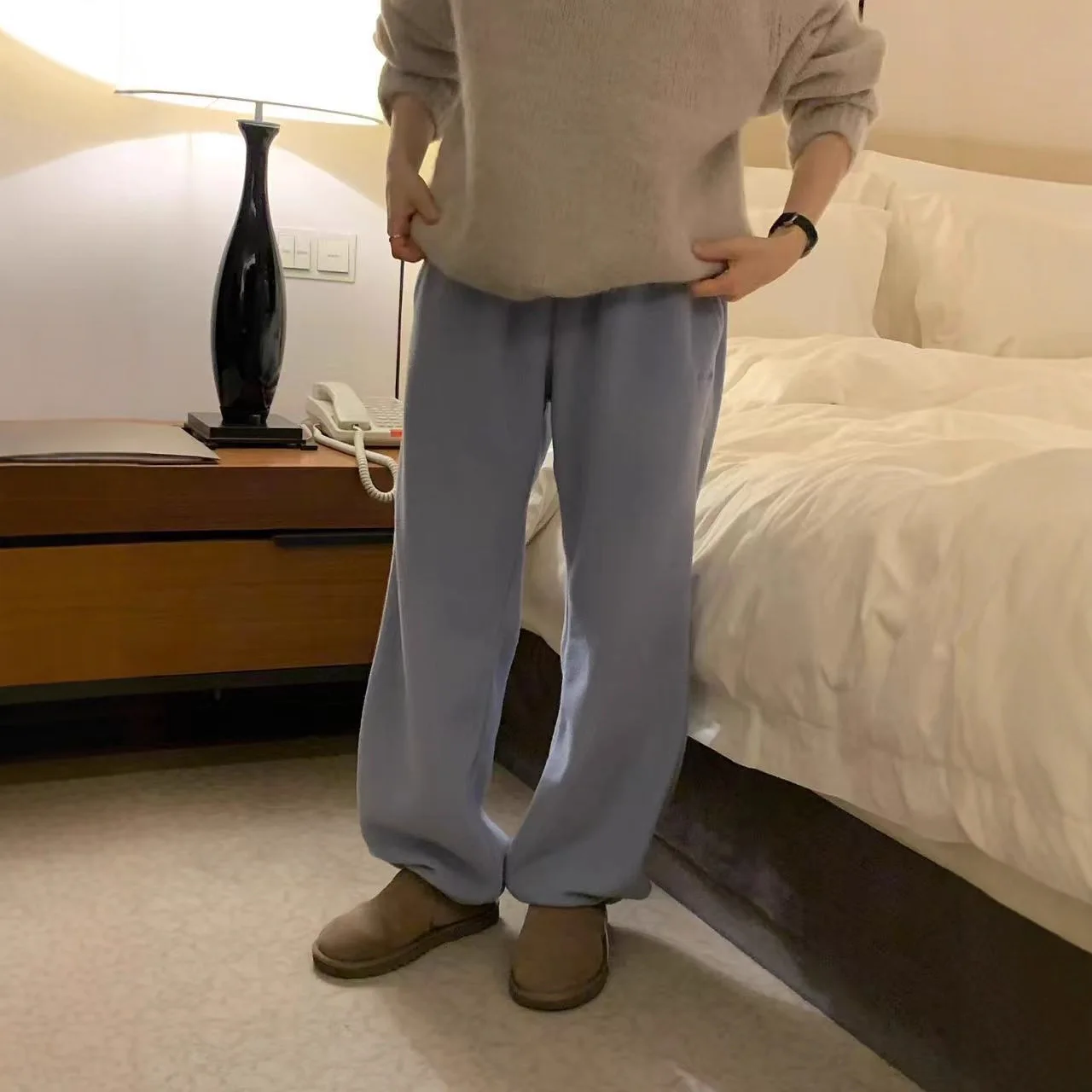 Thiened Casual Sweatpants Elastic Waist Loose Fit Long Pants Cuffed Ladies High Waist Polyester Fiber Splicing Proc