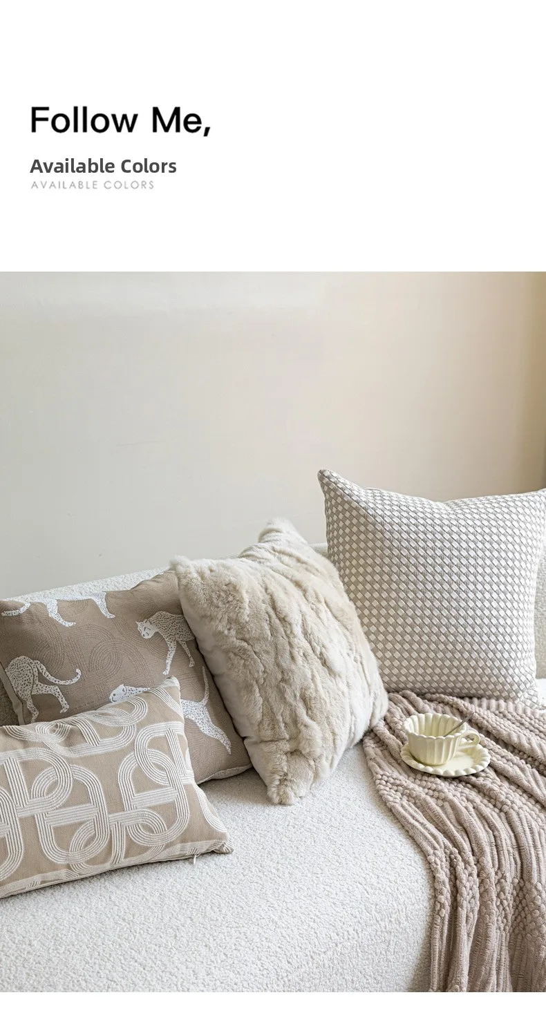 Design Luxury Cushion Cover 45x45cm Milk Tea Colored Horseshoe Buckle Square Pillow Case For Home Hotel Bed Living Room Sofa