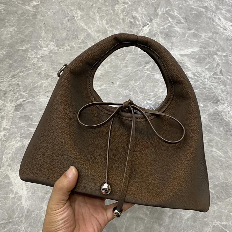 

Корейские винтажные сумки-бродяги для женщин, роскошные дизайнерские сумки и кошельки 2025 года, новинка из искусственной кожи с бантом и верхней ручкой, маленькая сумка на плечо под мышками