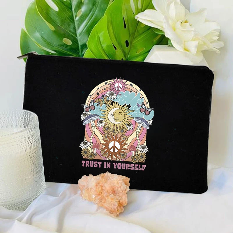 Skeleton Flower Print Makeup Bag Women Nature Lover Good Party Gift Hand Bags Flower Mushrooms Vintage Style Women Clutch Bags