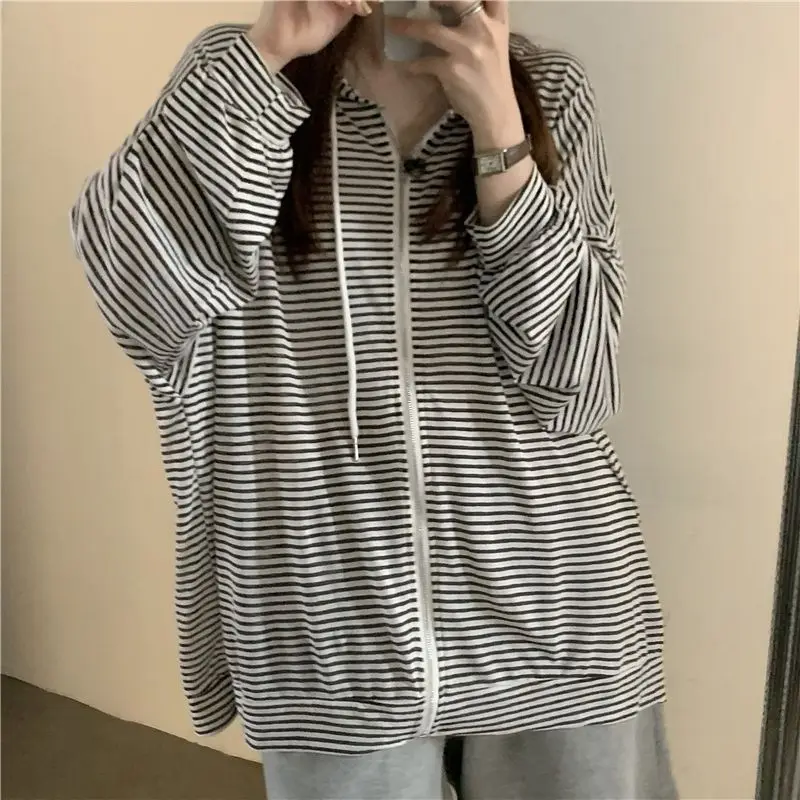 Striped Jackets Women Korean Style Baggy Leisure College Summer Outdoor Fashion Sun-proof Hooded Clothing Lovely Simple Design