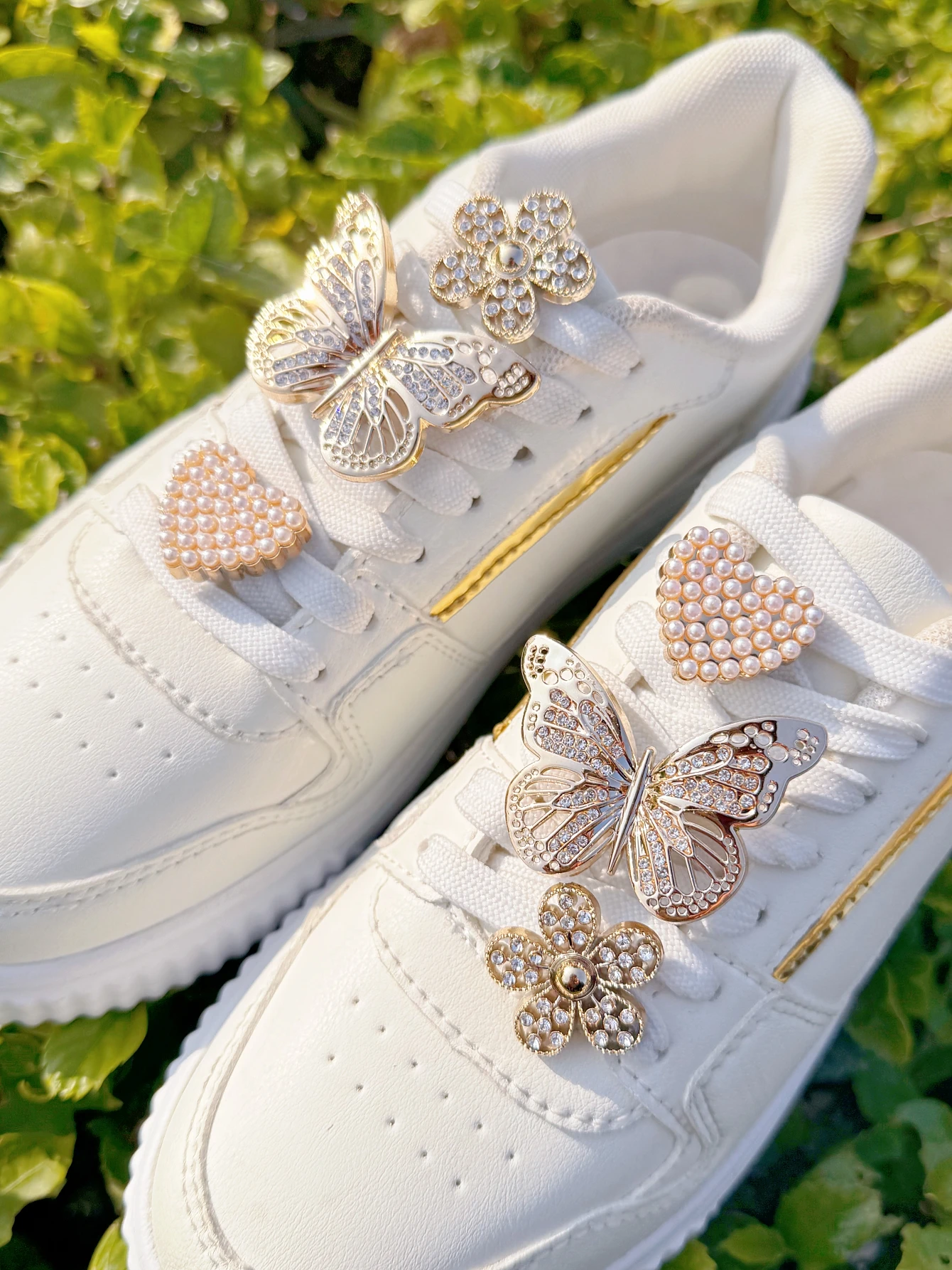 

6 золотых бабочек-цветов для украшения обуви, аксессуары для самостоятельного декорирования повседневной обуви - забавные и многофункциональные персонализированные украшения для обуви.