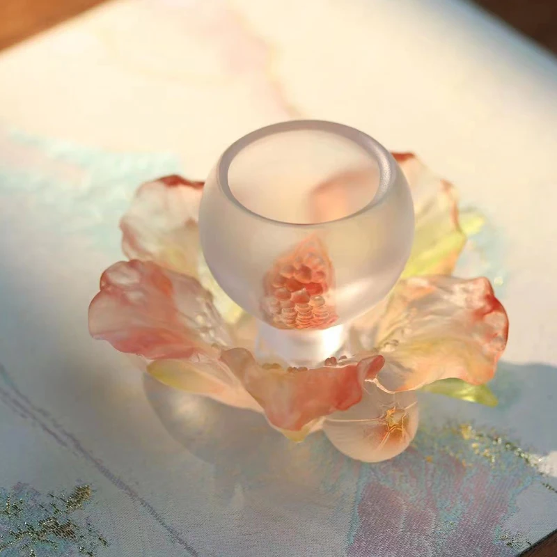 

Glazed Cup Twelve Flowers God Support Coaster Kung Fu Tea Set Tea Tasting Cup