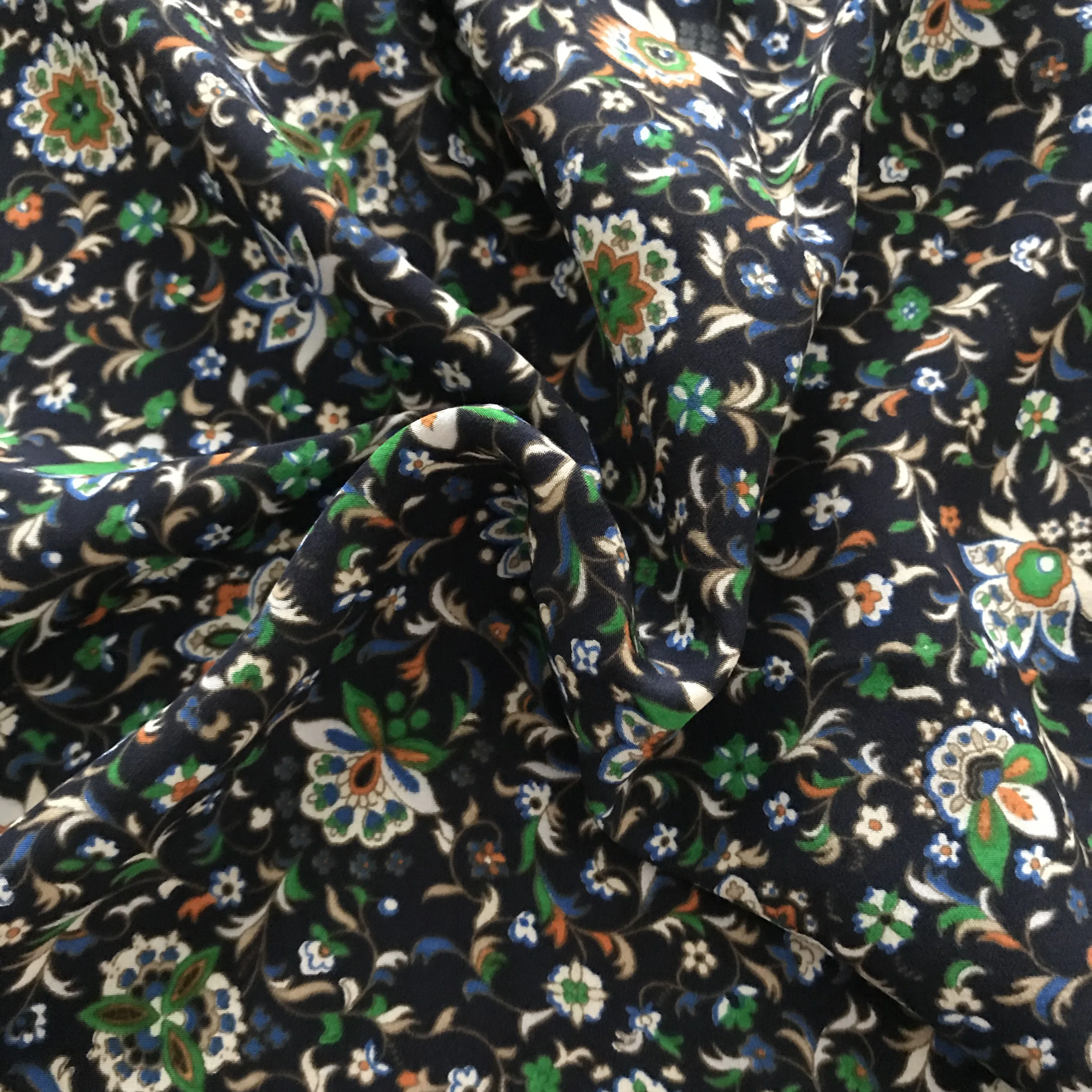 1 meter 100% Mulberry Silk 20 momme Heavy Silk Fabric Black Floral Printed 114cm 44