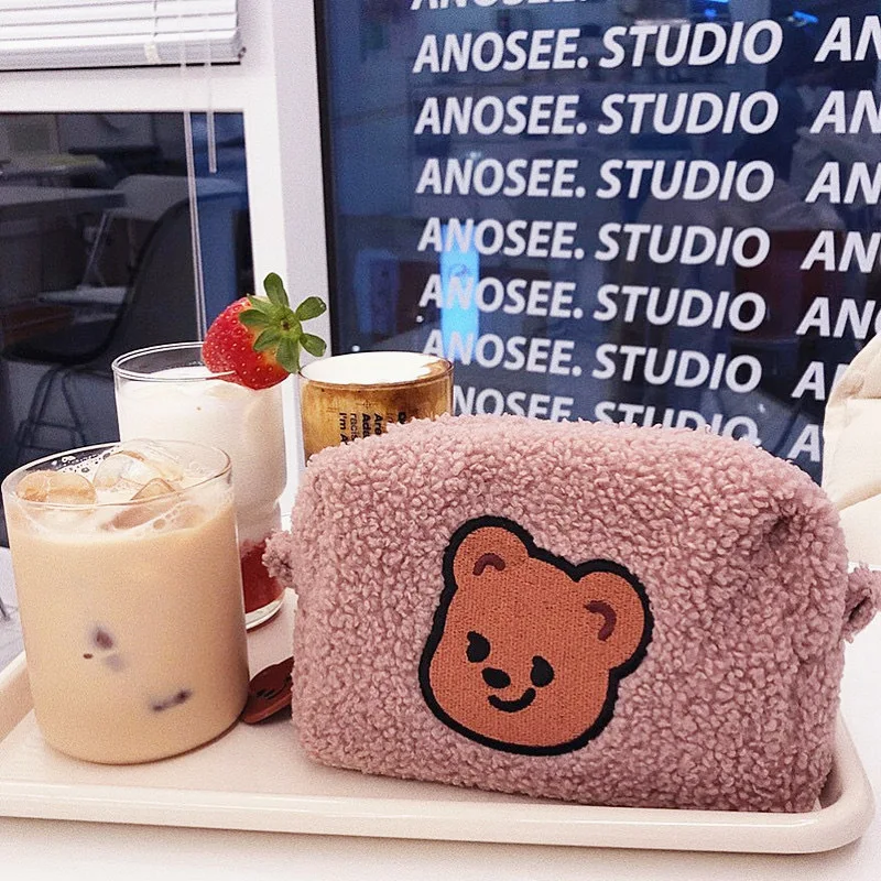 Sac de rangement de cosmétiques Kawaii Bear pour femmes, trousse de maquillage, trousse de lavage de rouge à lèvres, étuis à crayons mignons,