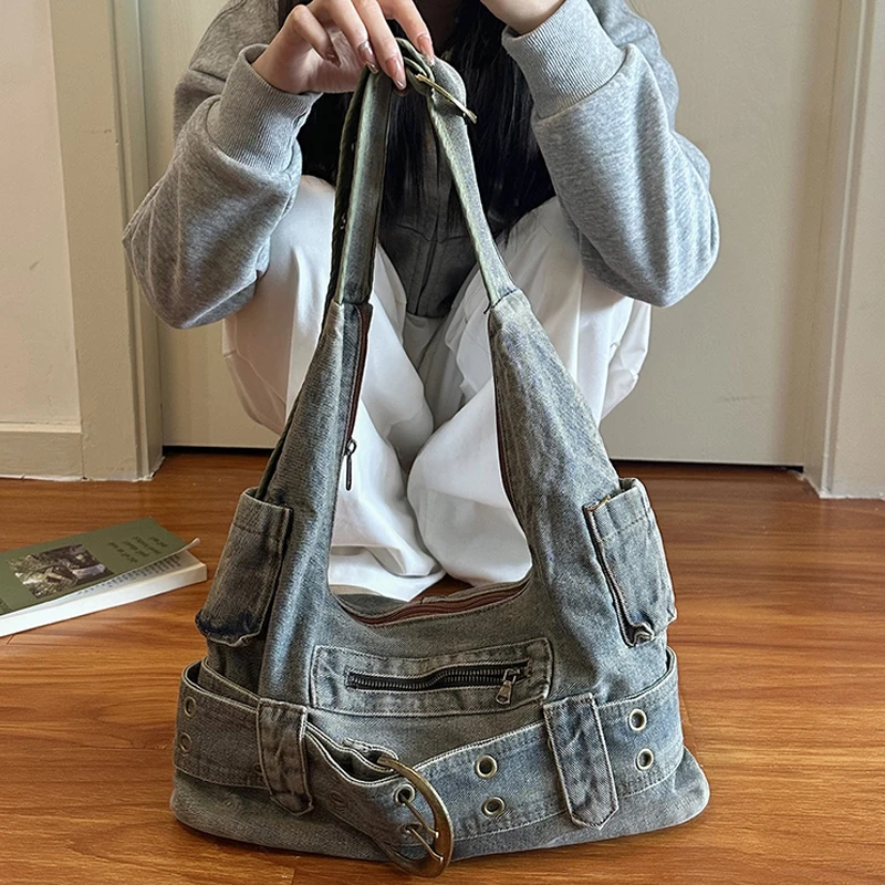 Moto & Biker Denim Sacos De Pano Para Mulheres Bolsas De Designer De Luxo E Bolsas 2024 Novo Em Processo De Lavagem Vintage Fivela De Cinto Decoração Hobos Bolsa De Ombro alta qualidade Frete grátis Envio rápido chega