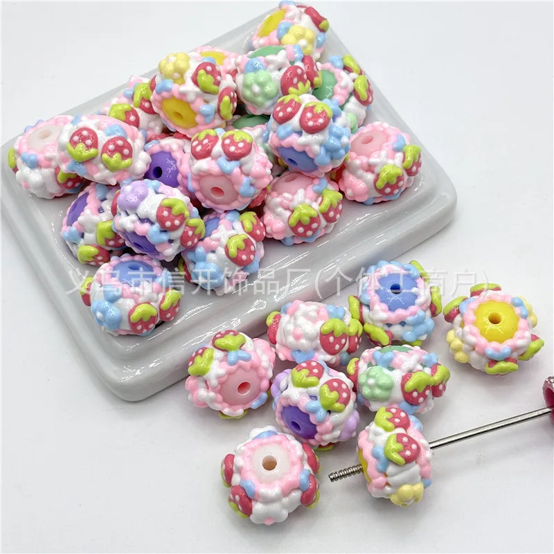 

Cartoon anime color hand drawn cream colored round bead，Handmade DIY keychains, clothing brooches, scarves, accessory materials
