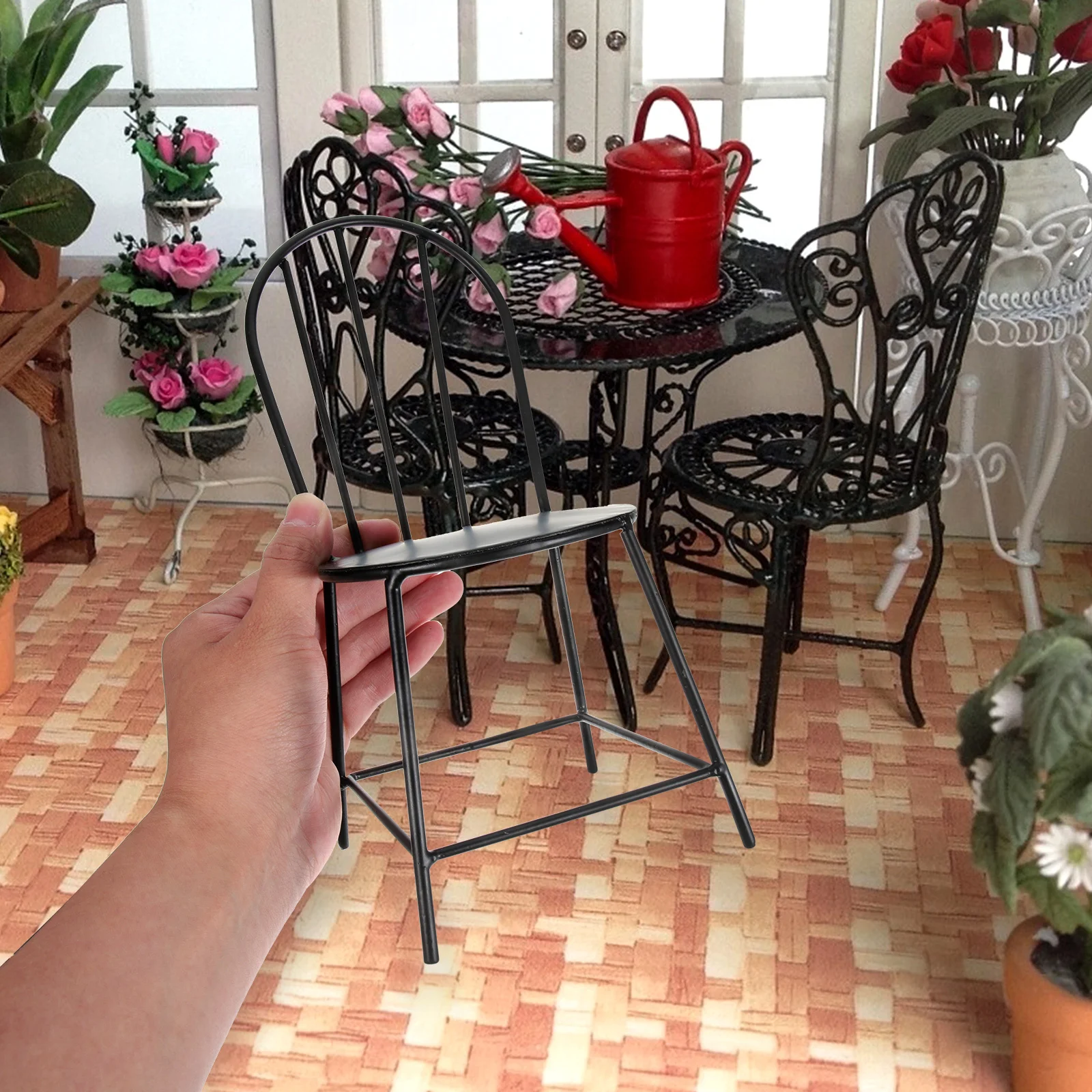 Mini ijzeren stoel Delicaat lichtgewicht meubelaccessoire Mini House Decor Craft Scene Decoratie Miniatuur slaapkamerstoel