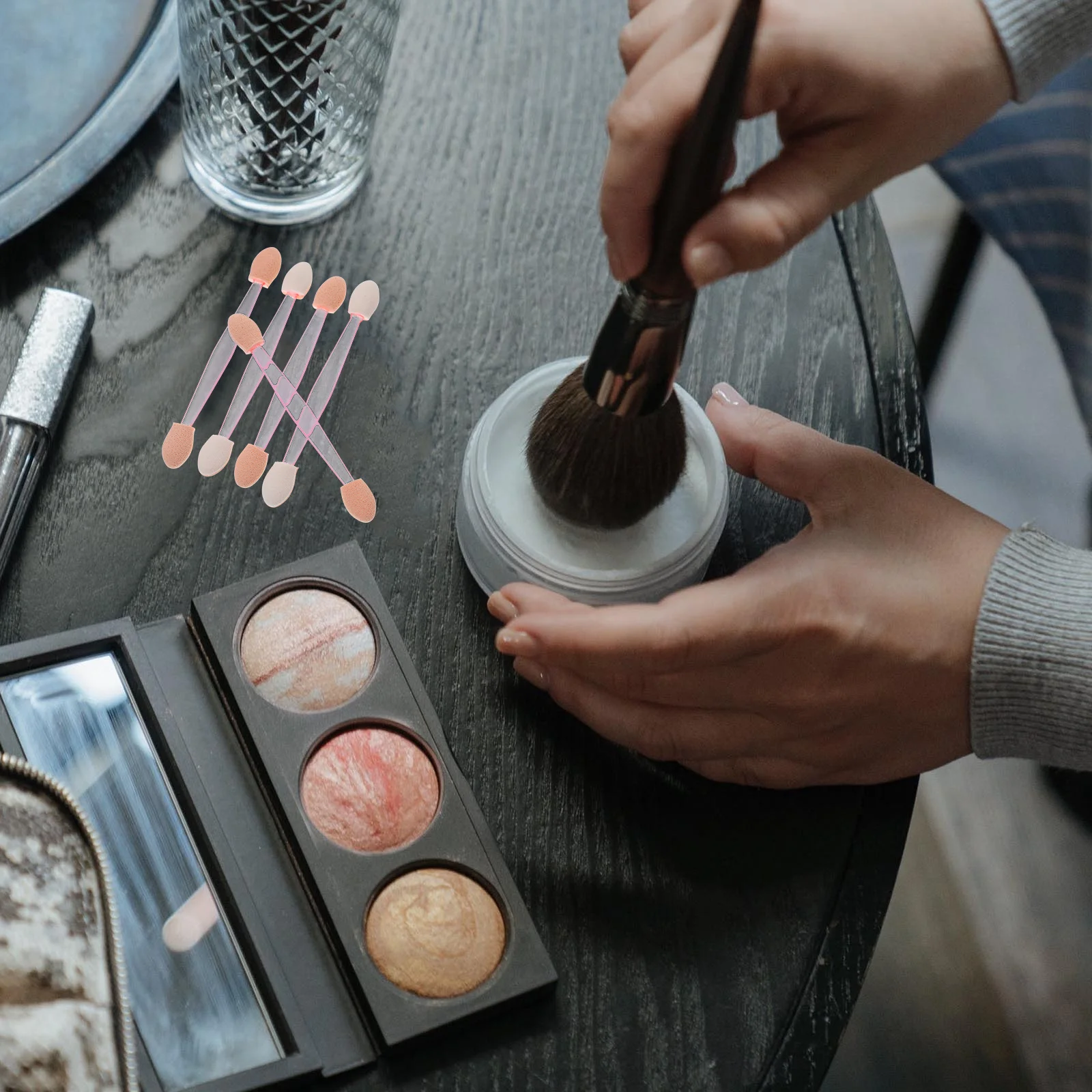 مجموعة واحدة من أدوات وضع ظلال العيون مزدوجة الأطراف مزدوجة الجوانب للاستعمال مرة واحدة، مجموعة فرش مكياج خفيفة الوزن ومحمولة ضرورية للعين #2