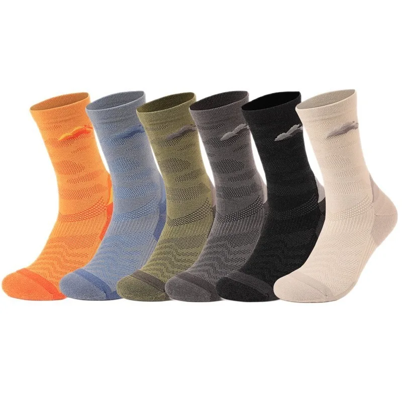 Men Women Thin Merino Wool Hiking Socks Breathable Cushioned Calf Trekking Socks Moisture Wicking Outdoor Sock for Spring Summer