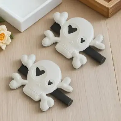 2Pcs Skull Hair Clips Plastic Hairpins Punk Style Halloween Party Hair Clip Accessories Skull Hairpin