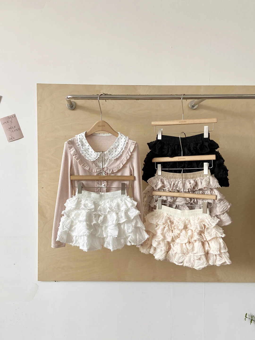 

Новая женская юбка-трапеция Sweet Hierarchical Cake Skirt с высокой талией, кружевным дизайном, эффектом похудения и защитой от просвечивания, весна 2026, из полиэфирного волокна