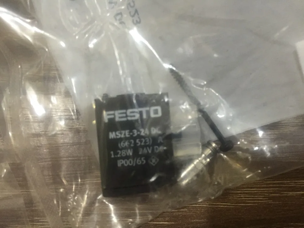 

MSZE-3-24DC 662523 Германия Катушка электромагнитного клапана FESTO MSZE-3-24 DC