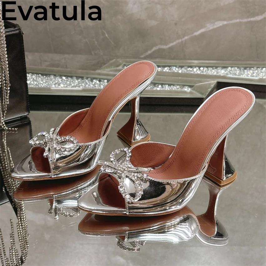 2025 verano Multicolor satén copa zapatillas de tacón alto mujeres Peep Toe Bowknot cristal mulas Sexy pasarela fiesta novias zapatos Mujer