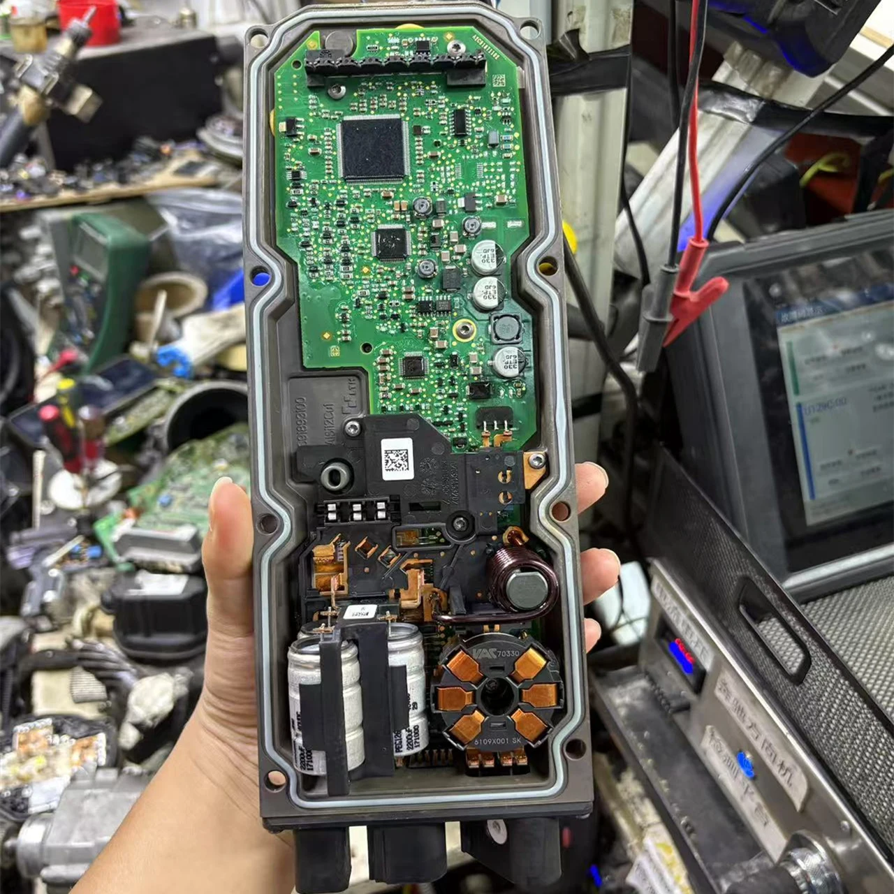 

Car Steering Wheel Lock Control Box for Audi A6 Q7 C8 A4 A8 A5 Q5 A7 A5 Macan 95B ELV EIS Car Steering Column Repair PCB Board