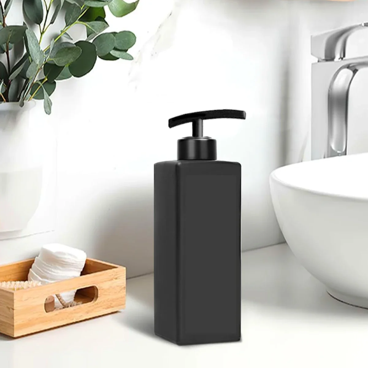 Matte Black 304 Stainless Steel Soap Dispenser Square Design Soap Dispenser Liquid Soap Dispenser for Bathroom