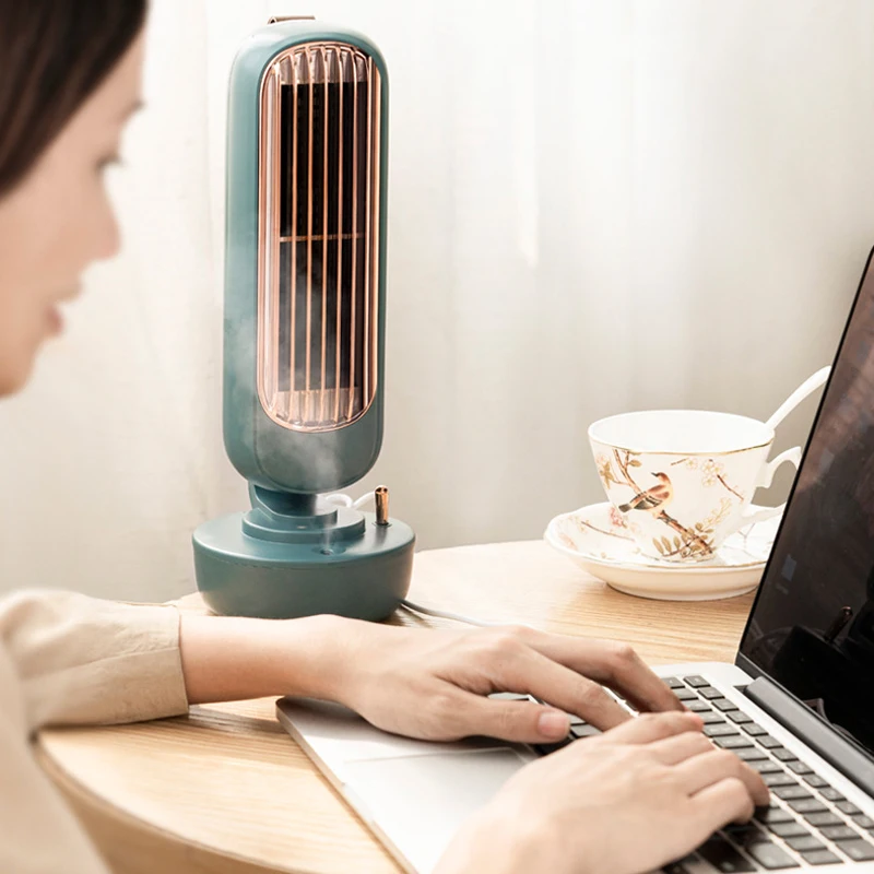 ZAY-F002 Retro Mini Tower Fan USB Office Desktop Fan Water Cooling Cooling Humidification Spray Portable Small Fan