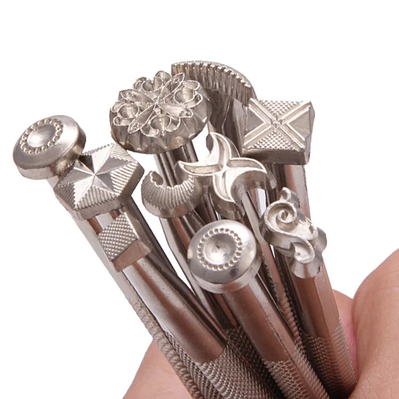 New Patterns Leather Stamp Tools Metal Stamps For Leather Craft Working of The Skin Genuine Cowhide Carving Pattern Flower Totem