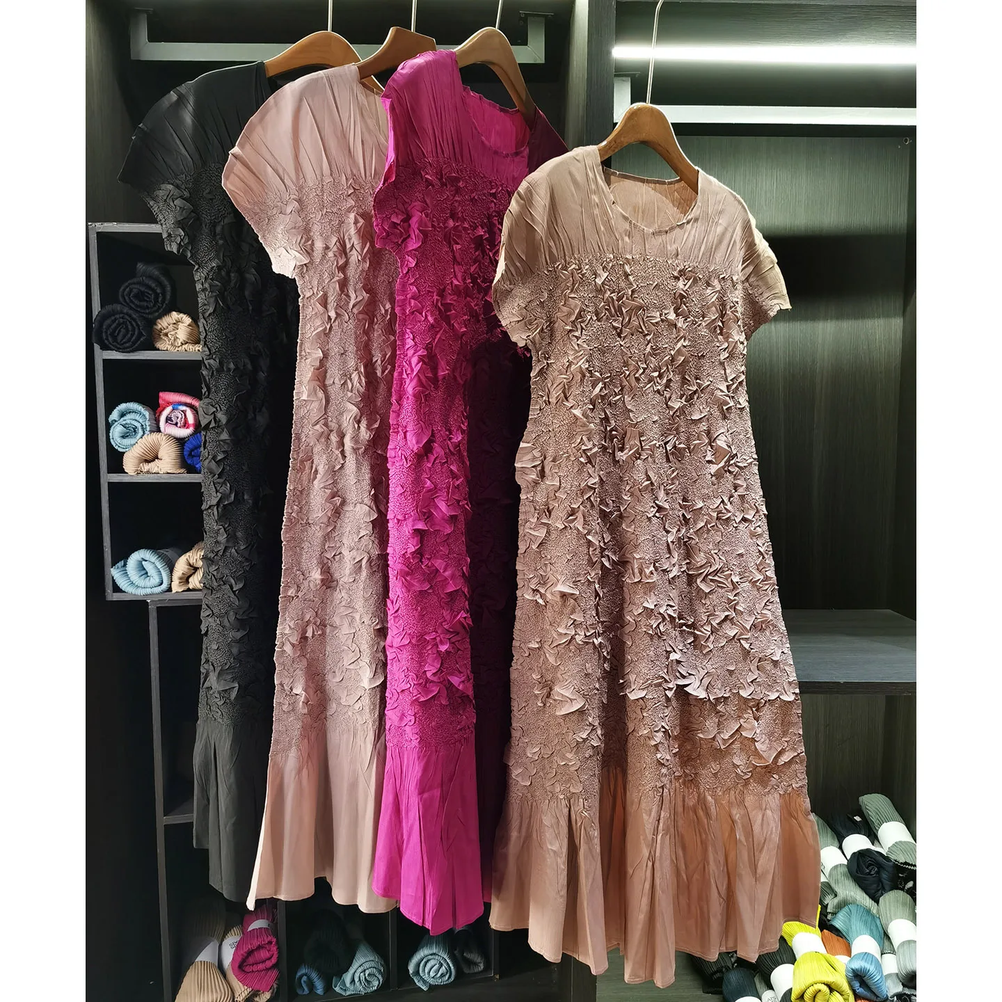 

Miyake Pleated 2026 Dress Women's Light Straight Skirt Plus Size Medium-length Dress Loose Heavy Three-dimensional Embossing