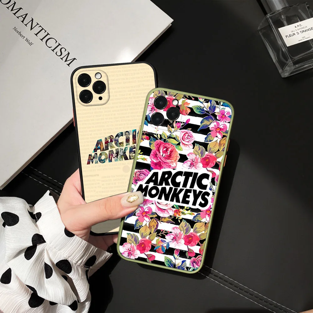 Phone Case For iPhone 15 Pro XS Max 14 7 8 6 6s Plus SE 11 12 13 Mini X XR Arctic Monkey Alex Turner Black Translucent Cover