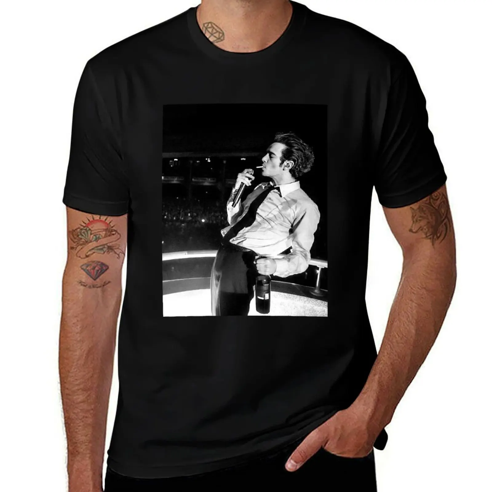 Matty Healy Smoking T-Shirt Fashion Print Casual Short Sleeve T-Shirt