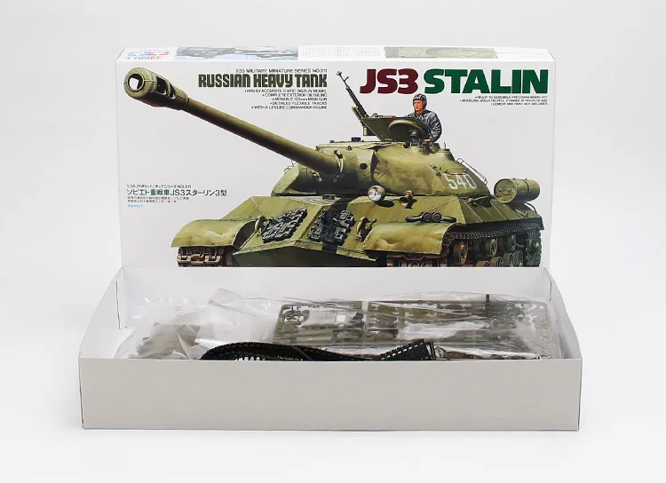 TAMIYA Assembled Tank Model Kit 35211 Soviet Stalin JS3 Heavy Tank 1/35