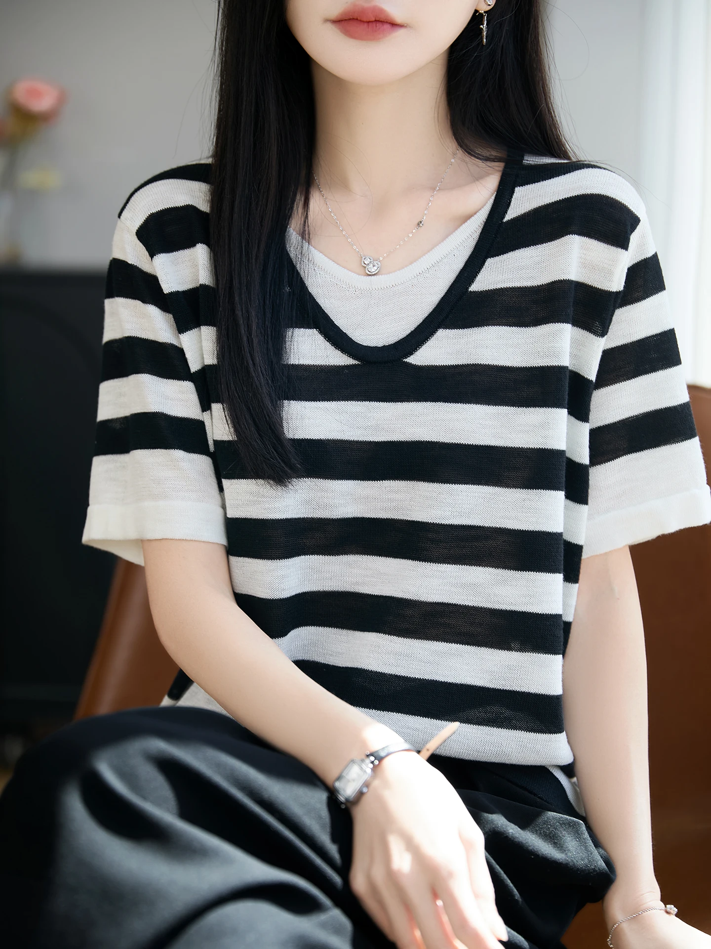 

Fashionable Summer Stripe Loose Short Sleeve V-Neck Ice Silk Knitted Top Women's Versatile Color Block Thin Large Size Shirt