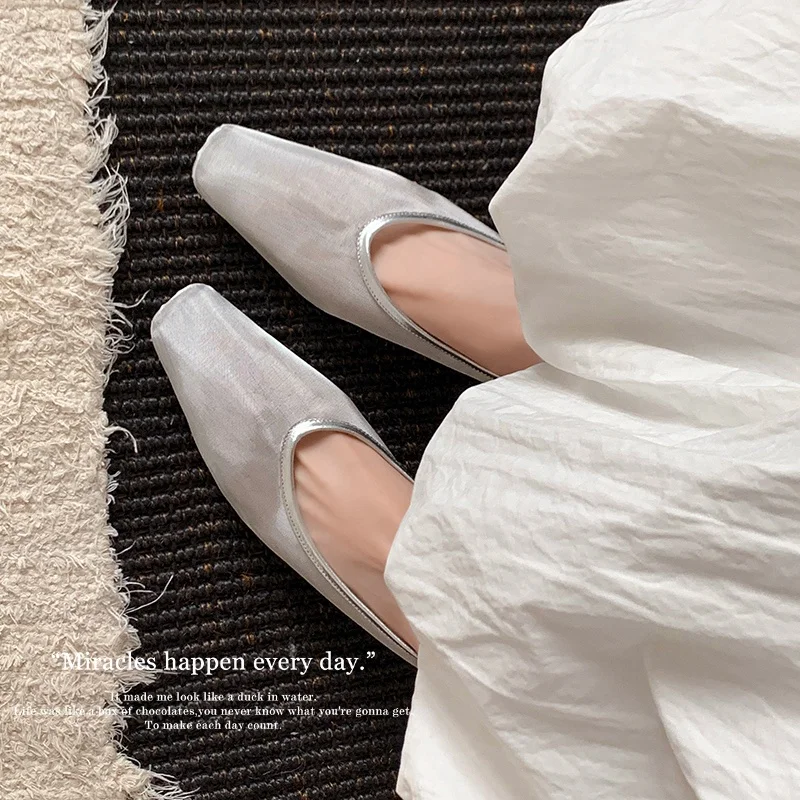 أحذية نسائية صيفية شبكية بكعب متوسط قابلة للتنفس صنادل بمقدمة مربعة أحذية بسيطة شعبية أحذية فضية وسوداء #4