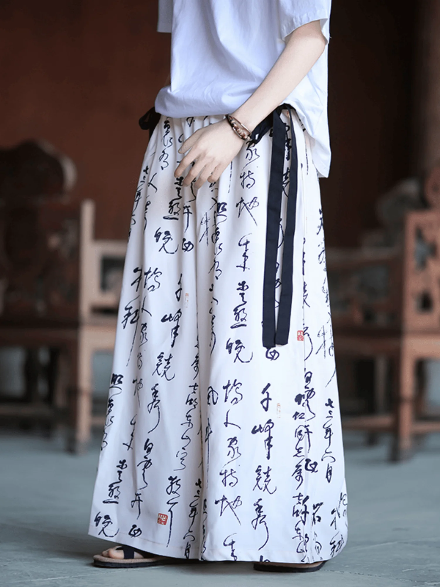 

Новые китайские мужские летние брюки-палаццо из ледяного шелка, струящиеся, длинные, с принтом, повседневные, тонкие, прямые, в стиле харлан