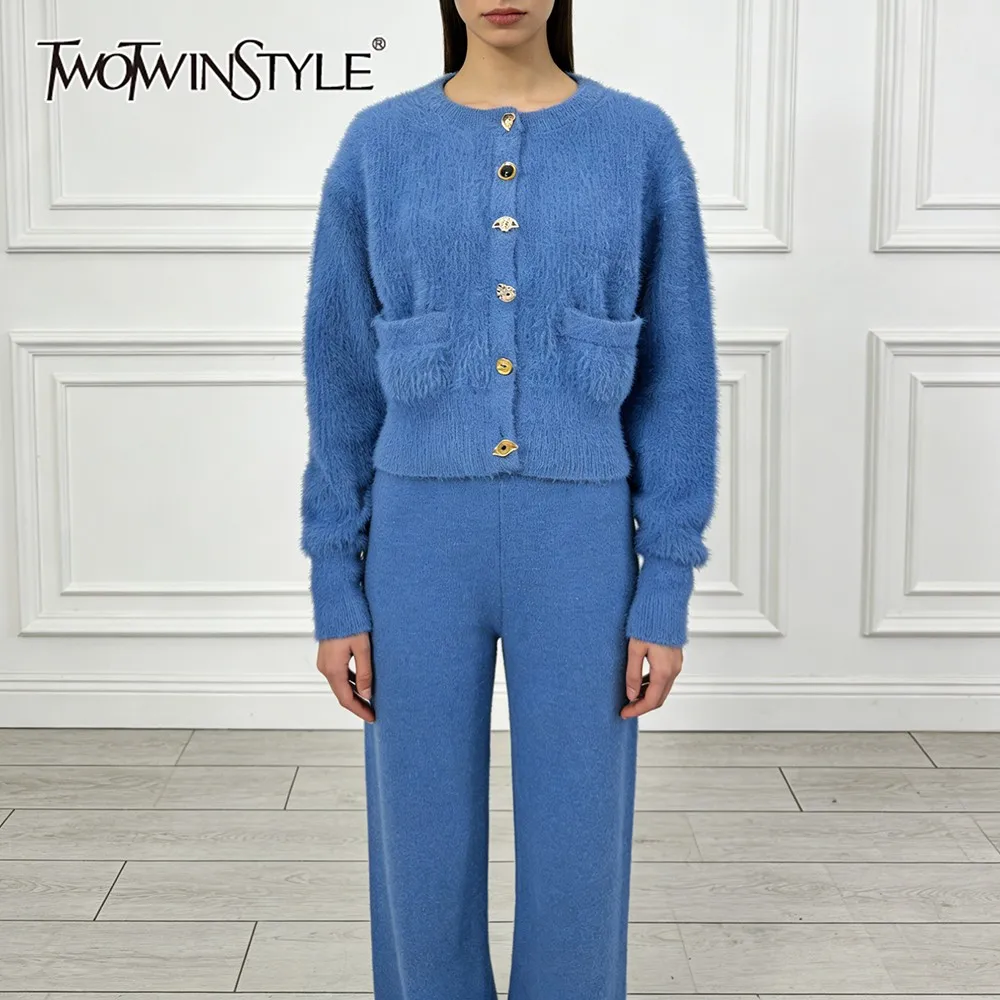 

TWOTWINSTYLE Blue Spliced Single Breasted Sweater Female O Neck Long Sleeve Loose Casual Lazy Women's Sweaters Autumn Fashion