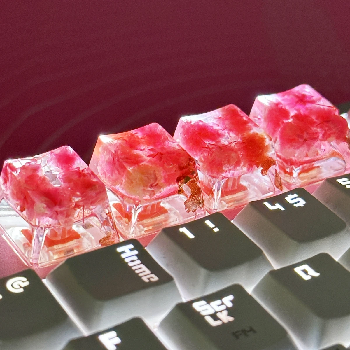 Cross-Axis Mechanical Keyboards -Unique and Stylish Keycap Accessories Translucent Dried Flower Keycaps - Image 2