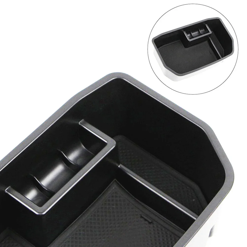 Tray Box Center Console Organizer Interior Accessories Plastic For Toyota Land Cuiser LC200 Car Interior Accessories