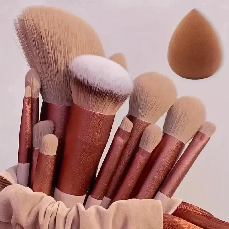 Set di pennelli per trucco Morbido e soffice Professiona Fondotinta cosmetico in polvere Ombretto Kabuki Miscelazione Pennello per trucco Strumento di bellezza Trucco