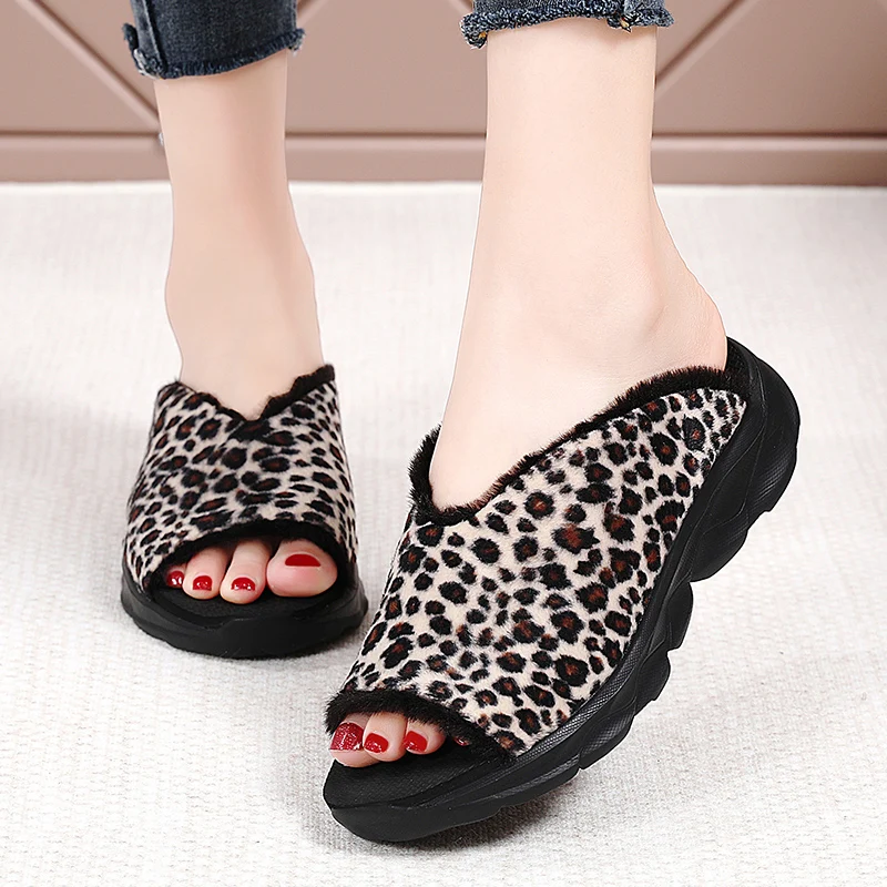 STRONGSHEN Women Leopard Half Slippers Winter Warm Plush Shoes Indoor Soft Light Non slip Open Toe Home Slippers Walking Shoes