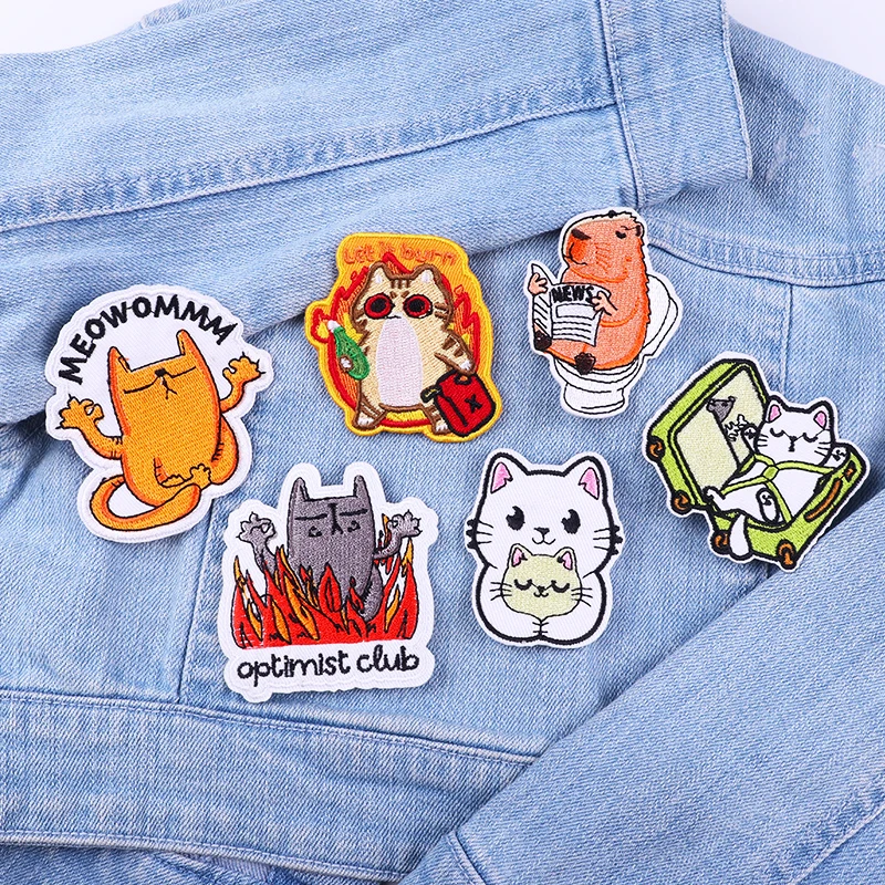 Reading Book Cat/Ghost Patch Funny Cartoon Animal Embroidery Patch Iron On Patches For Clothing Frog Patches On Clothes Jean DIY