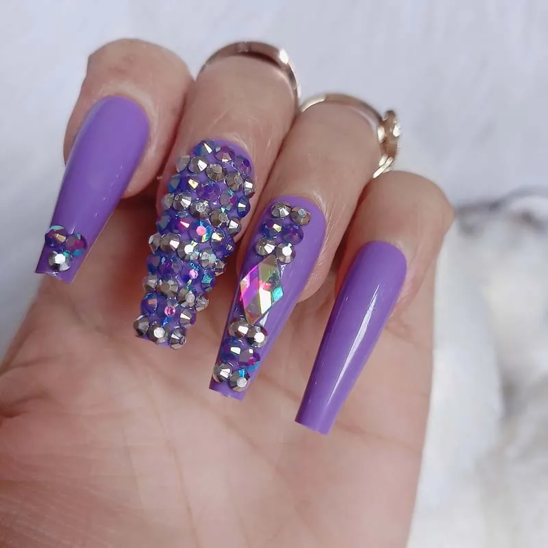 24pcs 2025 Internet celebrity style coffin fake nails purple press on nails crystal diamond Festival party gifts