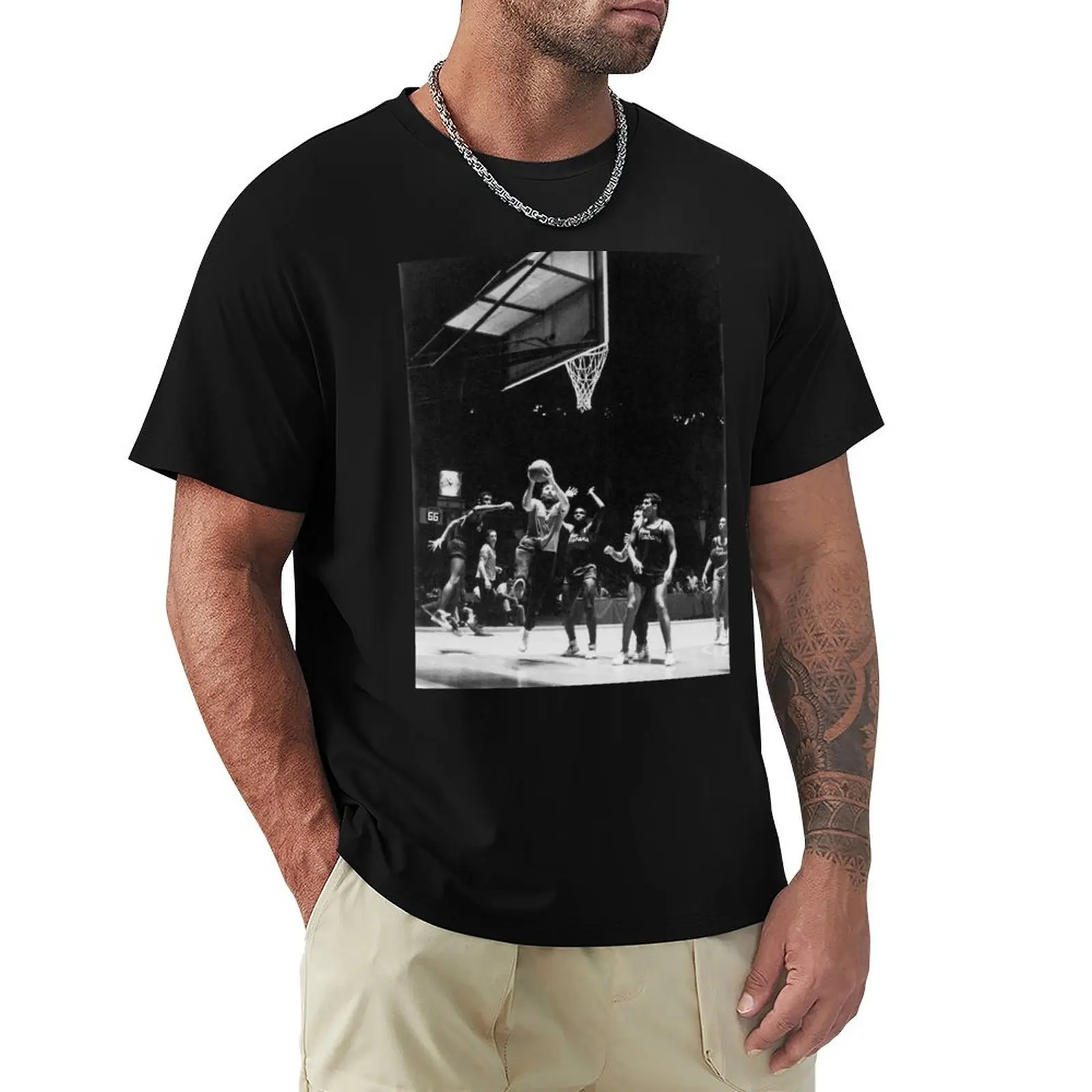 Fidel Castro Playing Basketball T-Shirt t shirts for man graphic tees T-Shirt