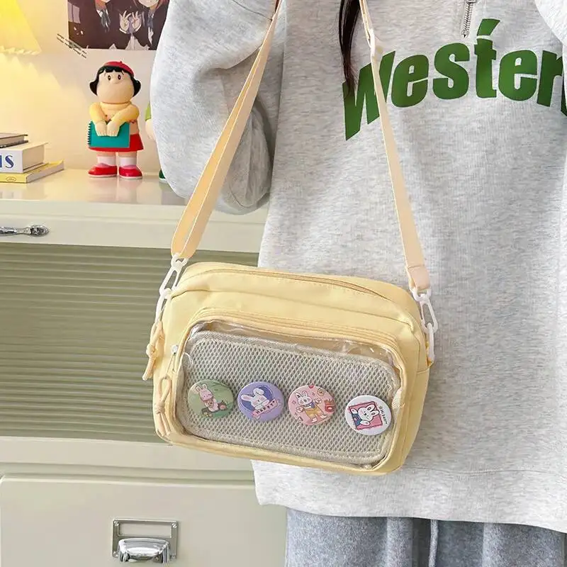 Neue Süße Mini-Ita-Schultertasche für Mädchen, Transparente Comic-Tasche, Kleine Crossbody-Tasche für Handy, DIY-Display-Puppen-Abzeichen-Handtasche – Detail 1