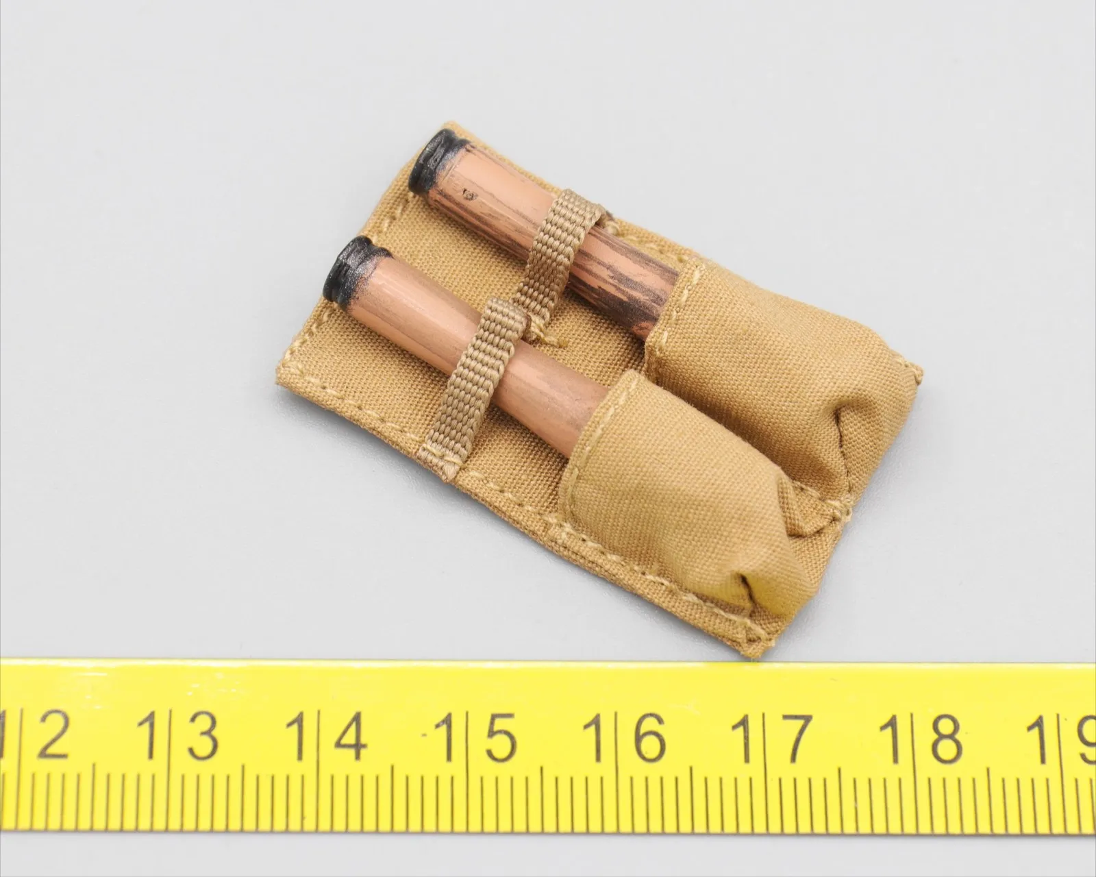 

BGM-014B Модель солдатской гранаты в масштабе 1/6 + сумка для 12-дюймовых вооруженных сил вьетнамском стиле