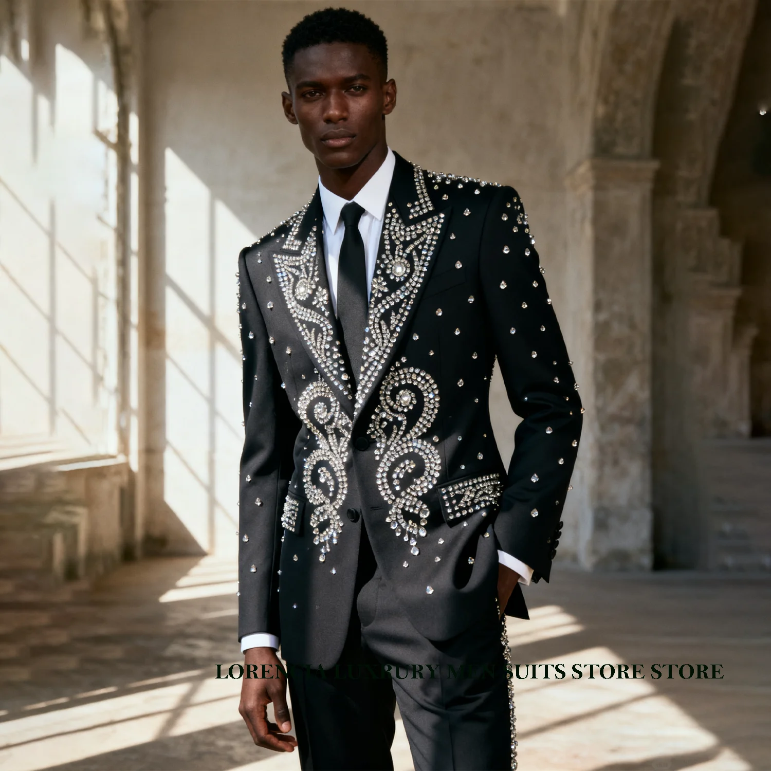 

Customized Luxury Diamond Embellished Men Suits 2 Pieces Sets Male Party Prom Blazers Peaked Lapel Groom Tuxedos Ropa Hombre