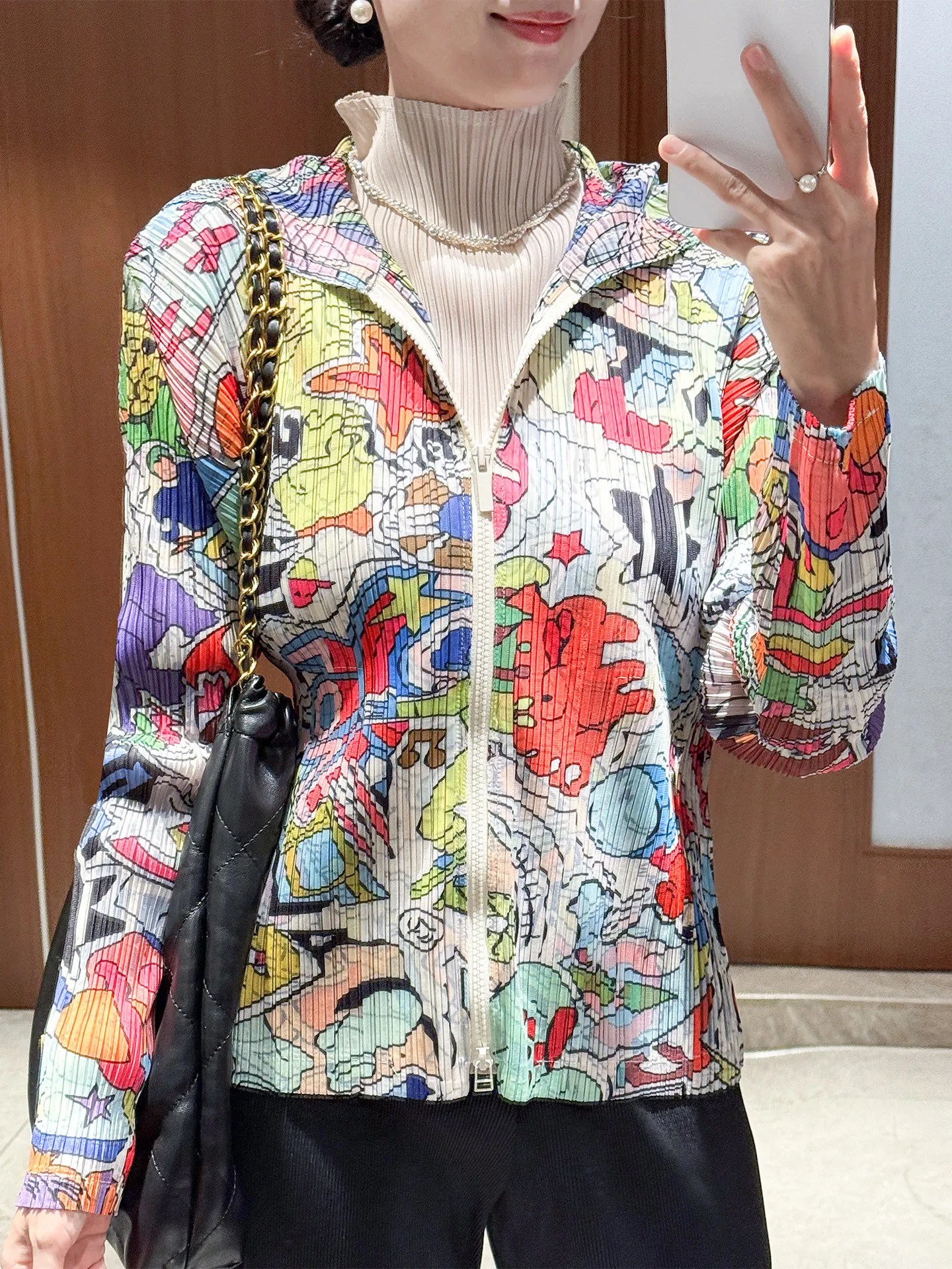 

Colorful Cartoon Pattern Women Lightweight Jacket Fashion Front Zipper Long Sleeved Casual Spring Autumn Fashion Female Jacket