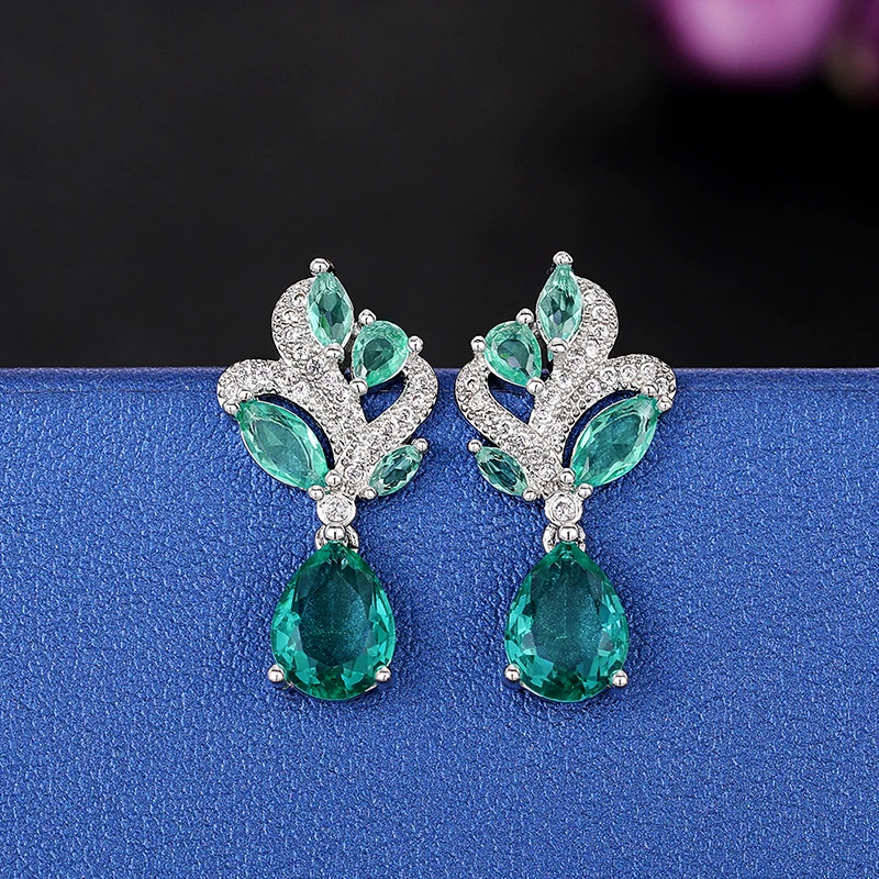 Huitan Elegant Green Cubic Zirconia Drop Earrings Women for Engagement Wedding Party Aesthetic Female Accessories Gift Jewelry