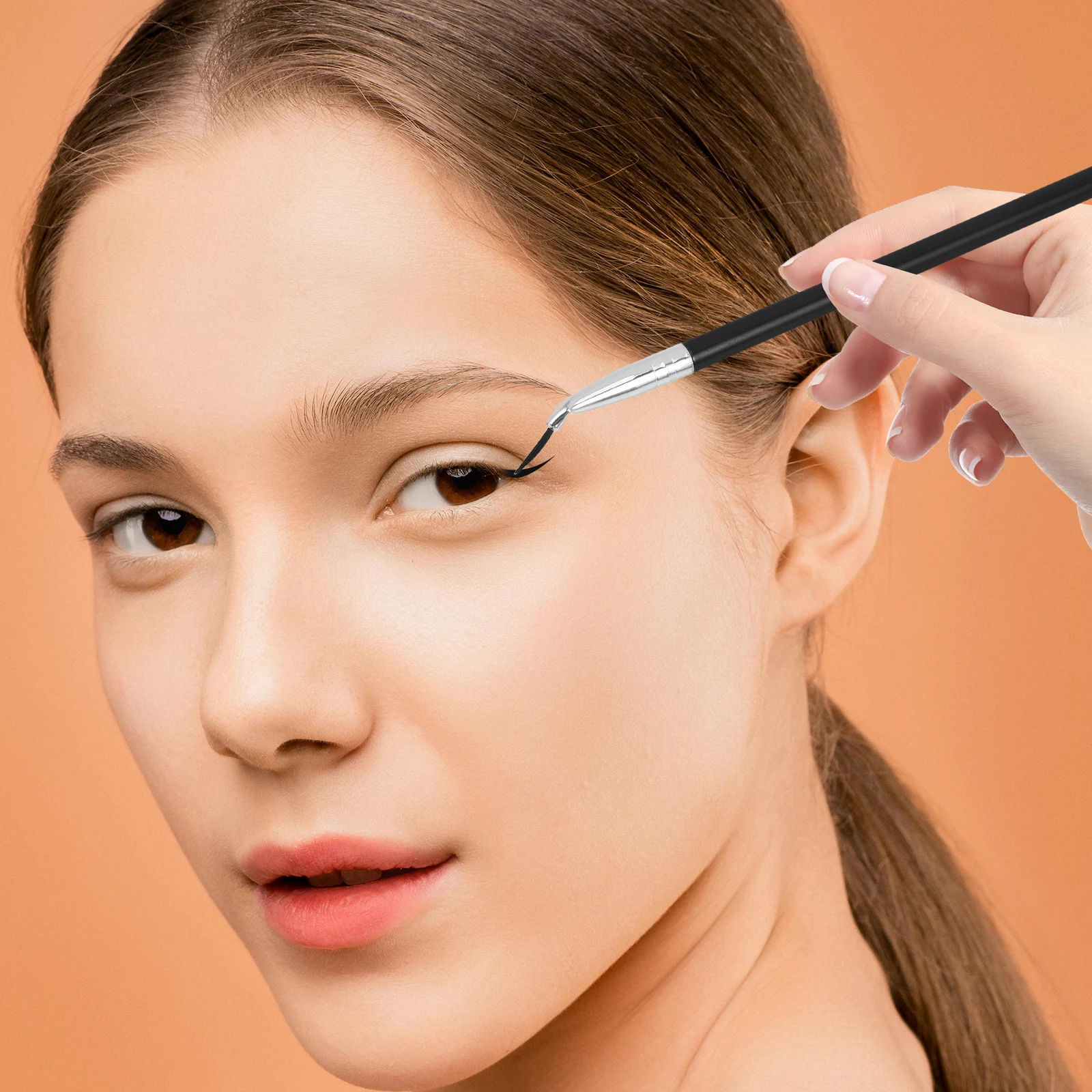 3Pcs Beauty Angled Eyeliner Brush Long Handle Precision Makeup Applicator for Eyeliner Lip Liner Professional Multifunctional