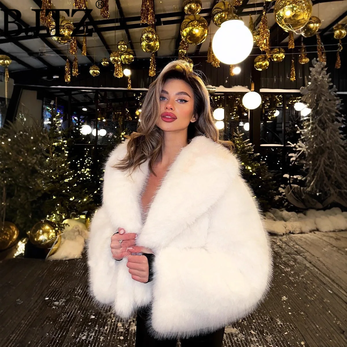 

BJTZ Faux Fur Coat Women's Turn-Down Collar Artificial Fur Overcoat Autumn Winter Green Fruit Collar Eco-Friendly Fox Fur Jacket