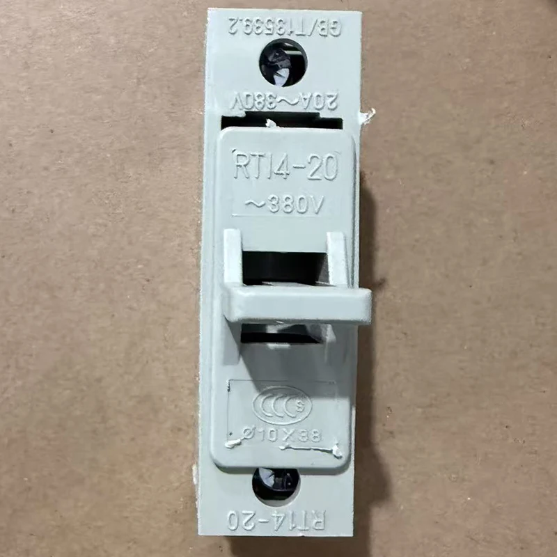 10 PCS RT14-20 fuse holder base 20A 380V fuse holder 10 * 38MM