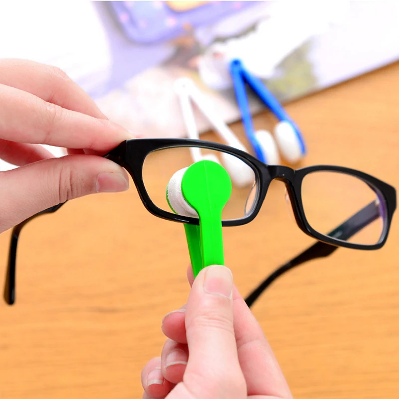 

Mini Sun Glasses Eyeglass Microfiber Spectacles Cleaner Soft Brush Cleaning Tool Portable Eyewear Cleanning Clip Scrubber Tool