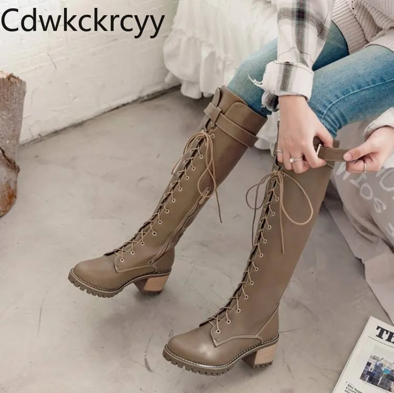 Winter Die neue Mode Runder Kopf Dicker Absatz Hohe Röhre Ritterstiefel Plus Samt Warm halten Hohe Ferse Damenstiefel Plüschgröße 34-43